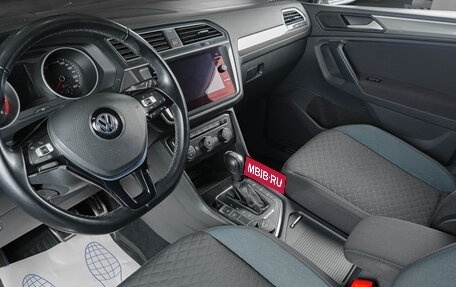 Volkswagen Tiguan II, 2019 год, 2 859 000 рублей, 8 фотография