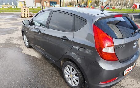 Hyundai Solaris II рестайлинг, 2014 год, 880 000 рублей, 9 фотография