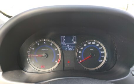 Hyundai Solaris II рестайлинг, 2014 год, 880 000 рублей, 15 фотография