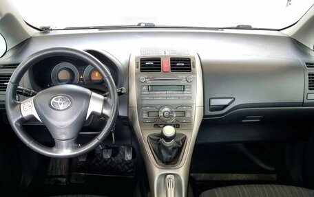 Toyota Auris II, 2008 год, 680 000 рублей, 8 фотография