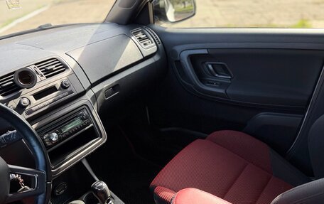 Skoda Fabia II, 2014 год, 894 000 рублей, 10 фотография