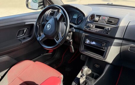 Skoda Fabia II, 2014 год, 894 000 рублей, 11 фотография