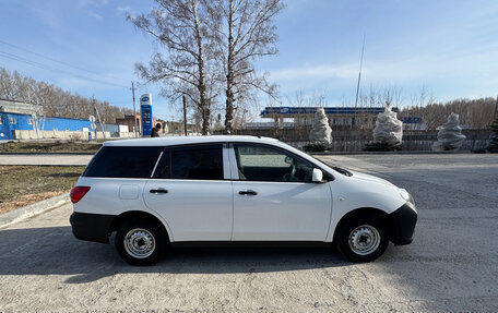 Nissan AD III, 2018 год, 1 070 000 рублей, 2 фотография