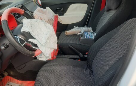 Renault Logan II, 2020 год, 320 000 рублей, 8 фотография