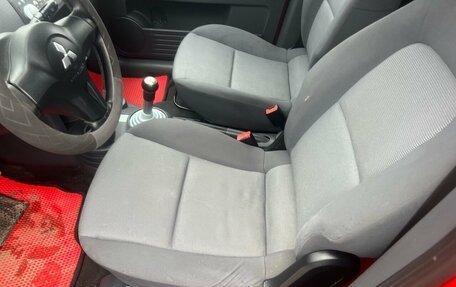 Mitsubishi Colt VI рестайлинг, 2006 год, 360 000 рублей, 6 фотография