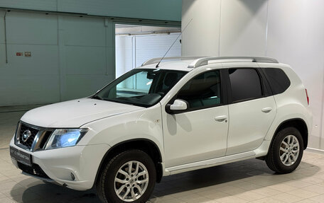 Nissan Terrano III, 2018 год, 1 365 000 рублей, 2 фотография
