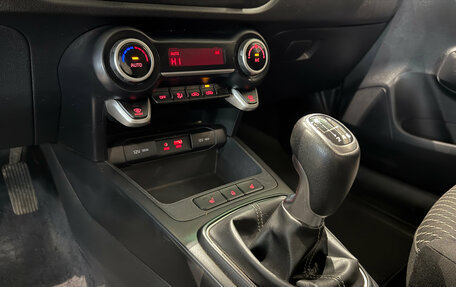 KIA Rio IV, 2017 год, 1 030 000 рублей, 14 фотография