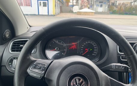 Volkswagen Polo VI (EU Market), 2011 год, 650 000 рублей, 10 фотография