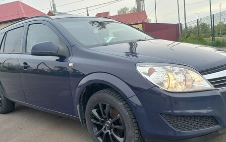 Opel Astra H, 2011 год, 670 000 рублей, 2 фотография