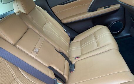 Lexus RX IV рестайлинг, 2015 год, 3 153 000 рублей, 16 фотография