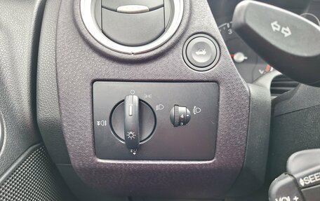 Ford Fusion I, 2011 год, 600 000 рублей, 18 фотография