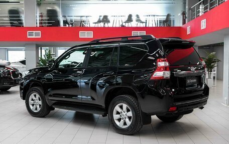 Toyota Land Cruiser Prado 150 рестайлинг 2, 2013 год, 2 490 000 рублей, 4 фотография