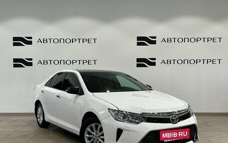 Toyota Camry, 2017 год, 1 799 000 рублей, 9 фотография
