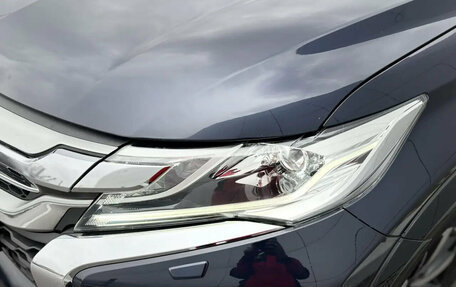 Mitsubishi Pajero Sport III рестайлинг, 2017 год, 2 990 000 рублей, 8 фотография