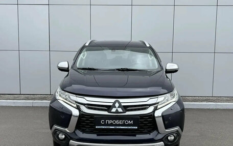 Mitsubishi Pajero Sport III рестайлинг, 2017 год, 2 990 000 рублей, 7 фотография