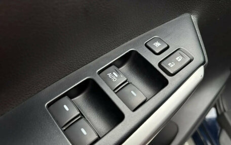 Mitsubishi Pajero Sport III рестайлинг, 2017 год, 2 990 000 рублей, 17 фотография