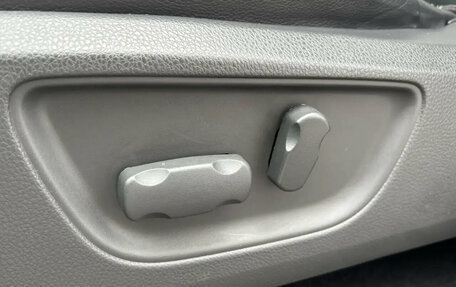 Mitsubishi Pajero Sport III рестайлинг, 2017 год, 2 990 000 рублей, 18 фотография