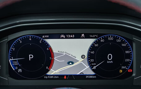 Volkswagen T-Roc I, 2022 год, 2 675 561 рублей, 19 фотография