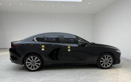 Mazda 3, 2022 год, 1 875 000 рублей, 7 фотография