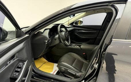 Mazda 3, 2022 год, 1 875 000 рублей, 11 фотография