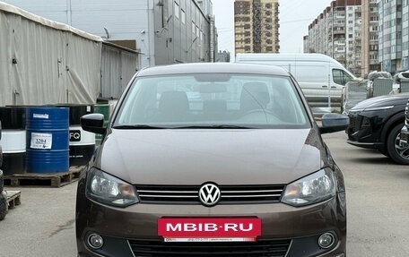 Volkswagen Polo VI (EU Market), 2014 год, 799 000 рублей, 2 фотография