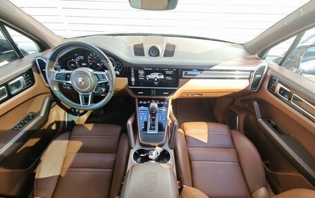 Porsche Cayenne III, 2018 год, 6 490 000 рублей, 10 фотография