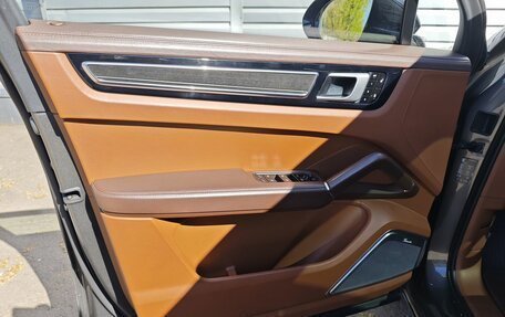 Porsche Cayenne III, 2018 год, 6 490 000 рублей, 12 фотография