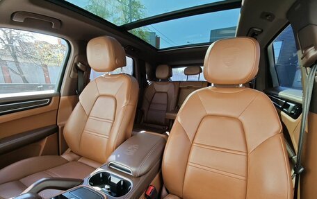 Porsche Cayenne III, 2018 год, 6 490 000 рублей, 18 фотография