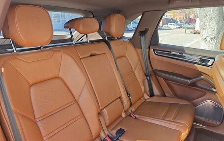 Porsche Cayenne III, 2018 год, 6 490 000 рублей, 26 фотография