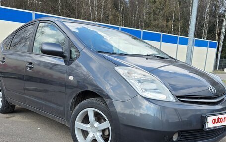 Toyota Prius, 2008 год, 790 000 рублей, 4 фотография