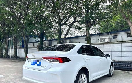 Toyota Corolla, 2021 год, 1 140 000 рублей, 4 фотография