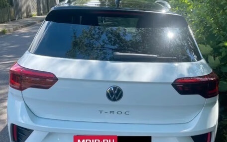 Volkswagen T-Roc I, 2023 год, 3 255 311 рублей, 3 фотография