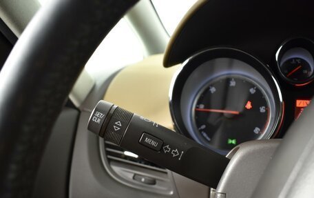 Opel Zafira C рестайлинг, 2014 год, 1 315 900 рублей, 17 фотография