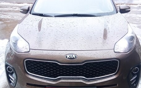 KIA Sportage IV рестайлинг, 2018 год, 2 300 000 рублей, 2 фотография