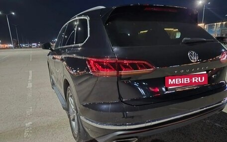Volkswagen Touareg III, 2019 год, 5 250 000 рублей, 5 фотография