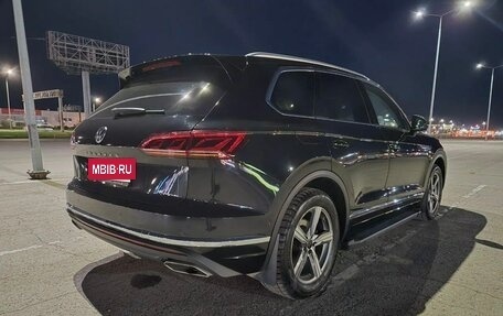 Volkswagen Touareg III, 2019 год, 5 250 000 рублей, 11 фотография