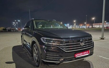 Volkswagen Touareg III, 2019 год, 5 250 000 рублей, 18 фотография