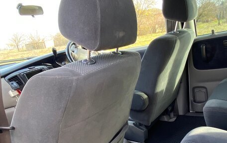 Mazda MPV II, 2001 год, 790 000 рублей, 16 фотография