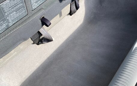 Mazda MPV II, 2001 год, 790 000 рублей, 32 фотография