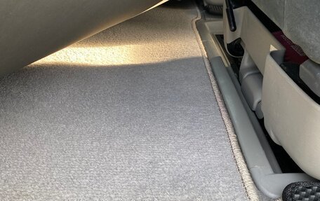 Mazda MPV II, 2001 год, 790 000 рублей, 33 фотография