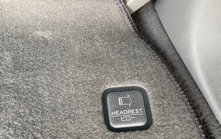 Mazda MPV II, 2001 год, 790 000 рублей, 34 фотография