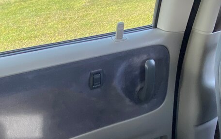 Mazda MPV II, 2001 год, 790 000 рублей, 25 фотография