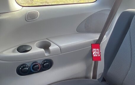 Mazda MPV II, 2001 год, 790 000 рублей, 29 фотография