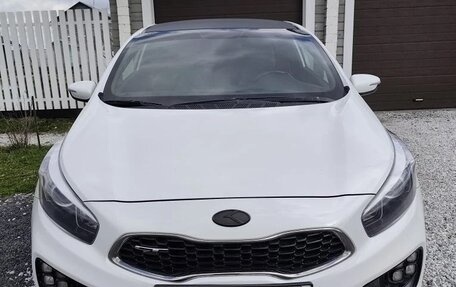 KIA cee'd GT II, 2017 год, 1 530 000 рублей, 5 фотография