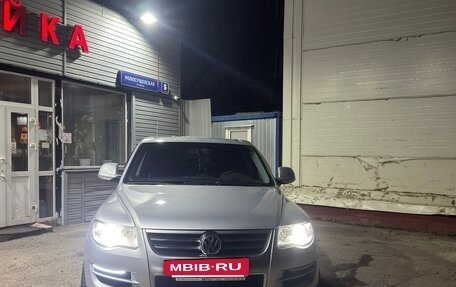 Volkswagen Touareg III, 2007 год, 999 999 рублей, 2 фотография