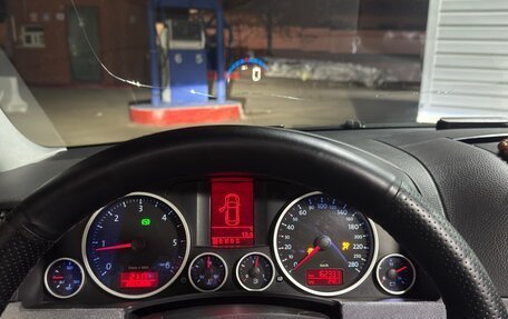 Volkswagen Touareg III, 2007 год, 999 999 рублей, 13 фотография