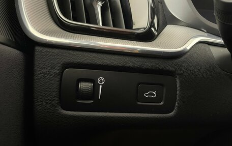 Volvo XC60 II, 2021 год, 3 750 000 рублей, 29 фотография