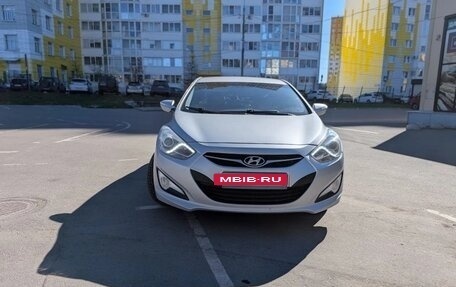 Hyundai i40 I рестайлинг, 2015 год, 990 000 рублей, 4 фотография