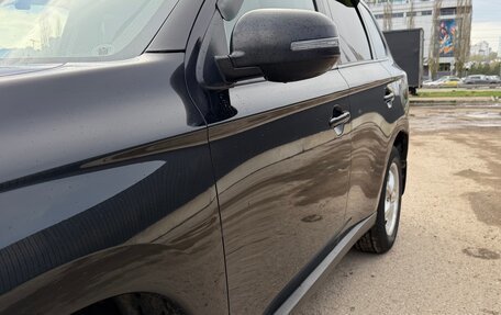 Mitsubishi Outlander III рестайлинг 3, 2013 год, 1 450 000 рублей, 7 фотография