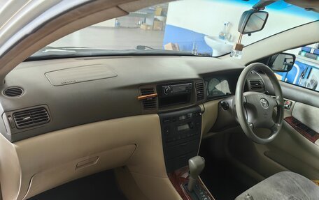 Toyota Corolla, 2001 год, 550 000 рублей, 14 фотография